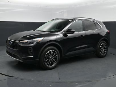Used 2026 Ford Escape SE w/ PHEV Premium Package