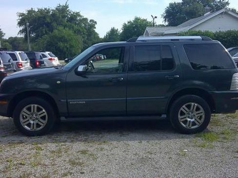 Used 2009 Mercury Mountaineer Premier image 12