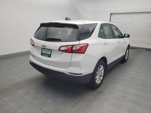 Used 2021 Chevrolet Equinox LS w/ LPO, Cargo Package FWD image 9