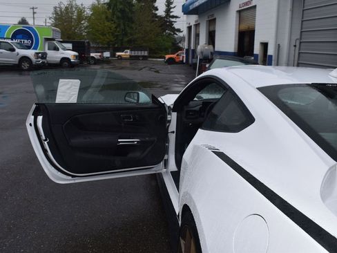 New 2025 Ford Mustang GT w/ GT Performance Package image 19