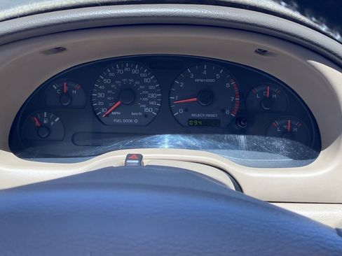 Used 2003 Ford Mustang GT RWD image 31