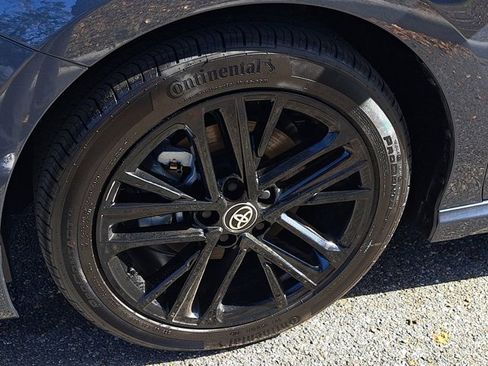 Used 2026 Toyota Camry SE image 17