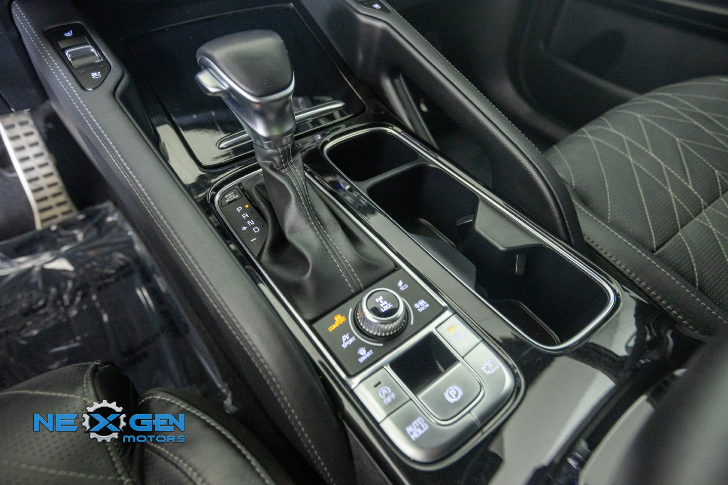 Used 2023 Kia Telluride SX Prestige X-Line AWD/4WD image 24