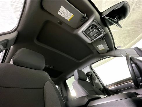 Used 2022 Chevrolet Silverado 1500 LT AWD/4WD image 28