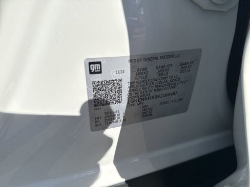 Used 2025 GMC Acadia Elevation image 39