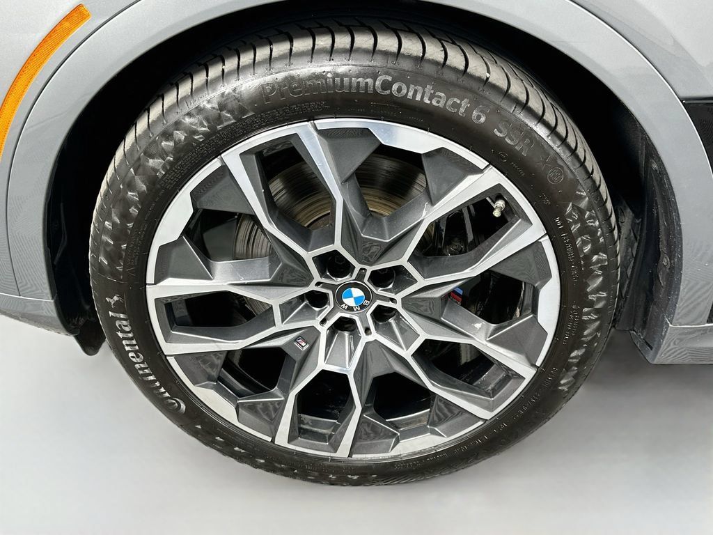Used 2024 BMW X7 M60i w/ Executive Package AWD/4WD image 33