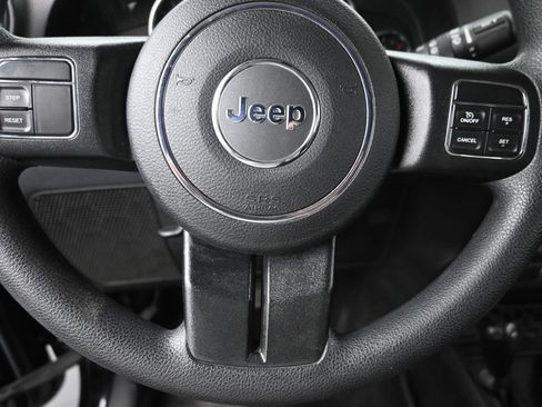 Used 2018 Jeep Wrangler Unlimited Sport w/ Max Tow Package image 14