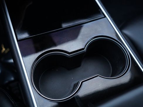 Used 2020 Tesla Model Y Performance image 62