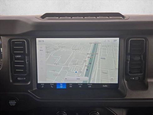 Used 2025 Ford Bronco Badlands AWD/4WD image 13