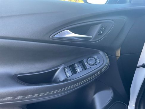 Used 2025 Buick Encore GX Preferred image 20