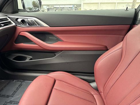 Certified 2025 BMW 430i Coupe w/ Convenience Package image 17