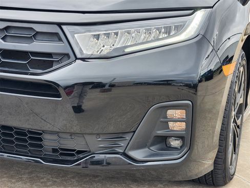 Used 2025 Honda Odyssey Sport-L image 9