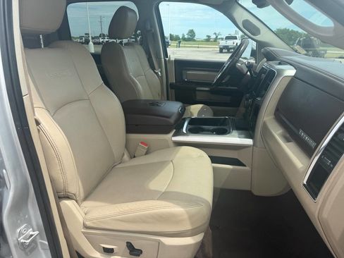 Used 2017 RAM 2500 Laramie w/ Snow Chief Group AWD/4WD image 37