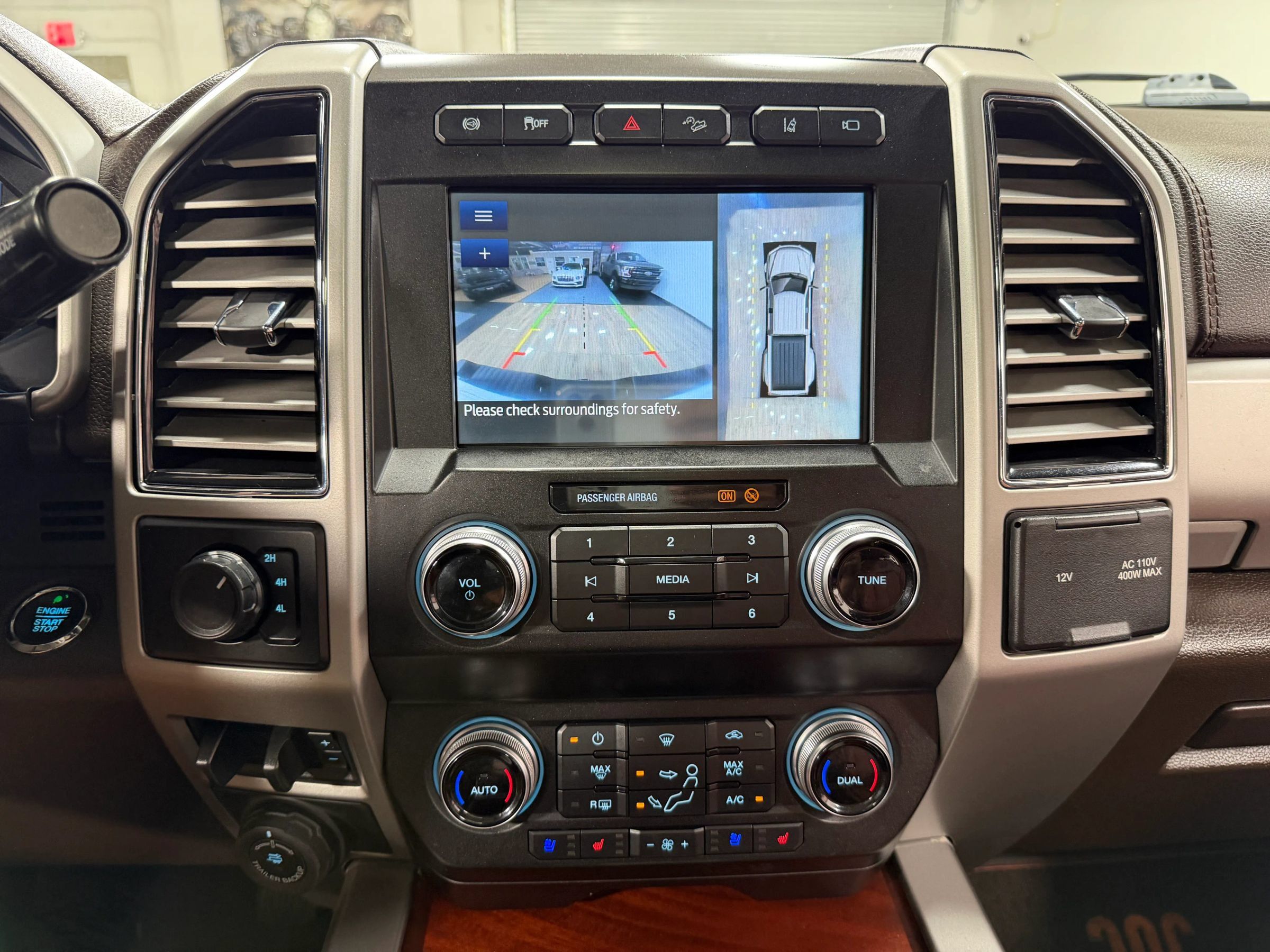 Used 2020 Ford F450 King Ranch w/ King Ranch Ultimate Package AWD/4WD image 22