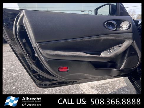Used 2024 Nissan Z Performance w/ Floor Mat Package image 11