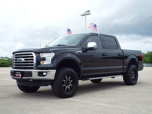 Used 2015 Ford F150 XLT w/ Equipment Group 302A Luxury image 1