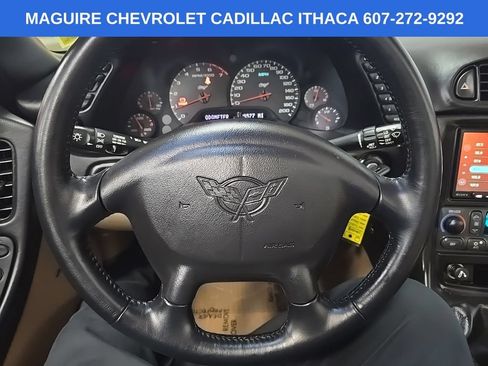 Used 2003 Chevrolet Corvette Coupe w/ Preferred Equipment Group RWD image 29