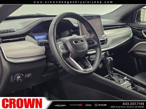 Used 2025 Jeep Compass Limited AWD/4WD image 21