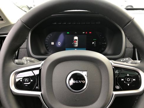 New 2026 Volvo XC90 T8 Plus image 19