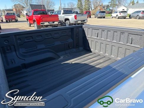 Certified 2025 Chevrolet Colorado Z71 w/ Technology Package AWD/4WD image 19