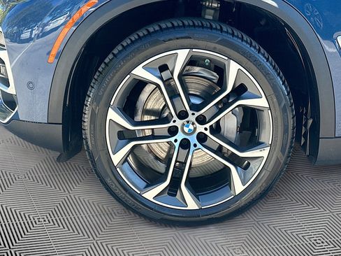 Certified 2023 BMW X5 sDrive40i w/ Premium Package image 38
