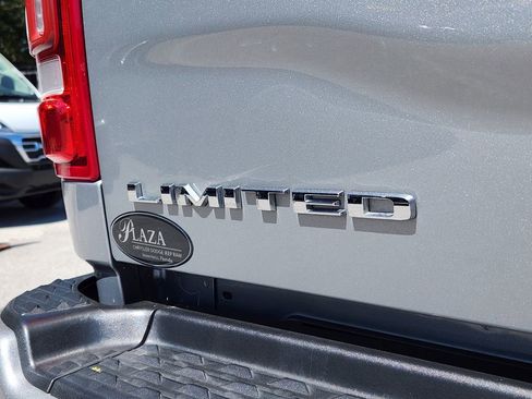 Used 2024 RAM 2500 Limited image 10