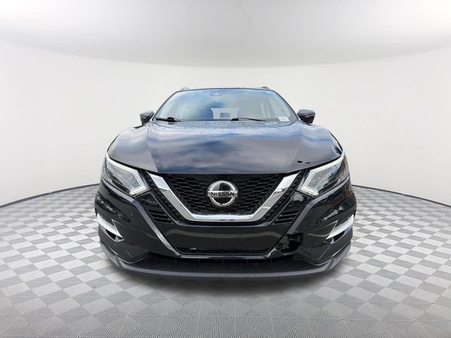 Used 2022 Nissan Rogue Sport SL w/ Premium Package FWD image 2