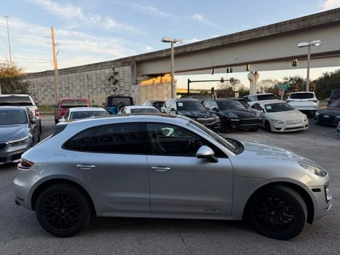 Used 2016 Mercedes-Benz S 550 4MATIC Coupe image 17