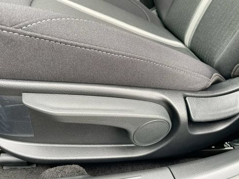 Used 2026 Hyundai Sonata SE FWD image 40