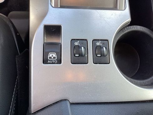 Used 2024 Toyota 4Runner SR5 Premium image 21