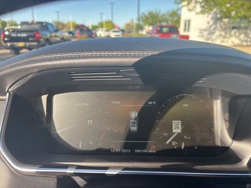 Used 2016 Land Rover Range Rover HSE image 8