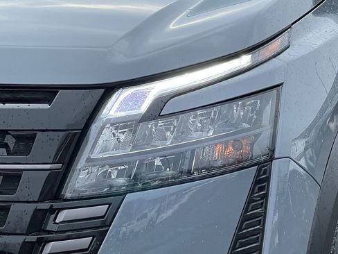 New 2026 Nissan Pathfinder Platinum w/ Lighting Package image 46