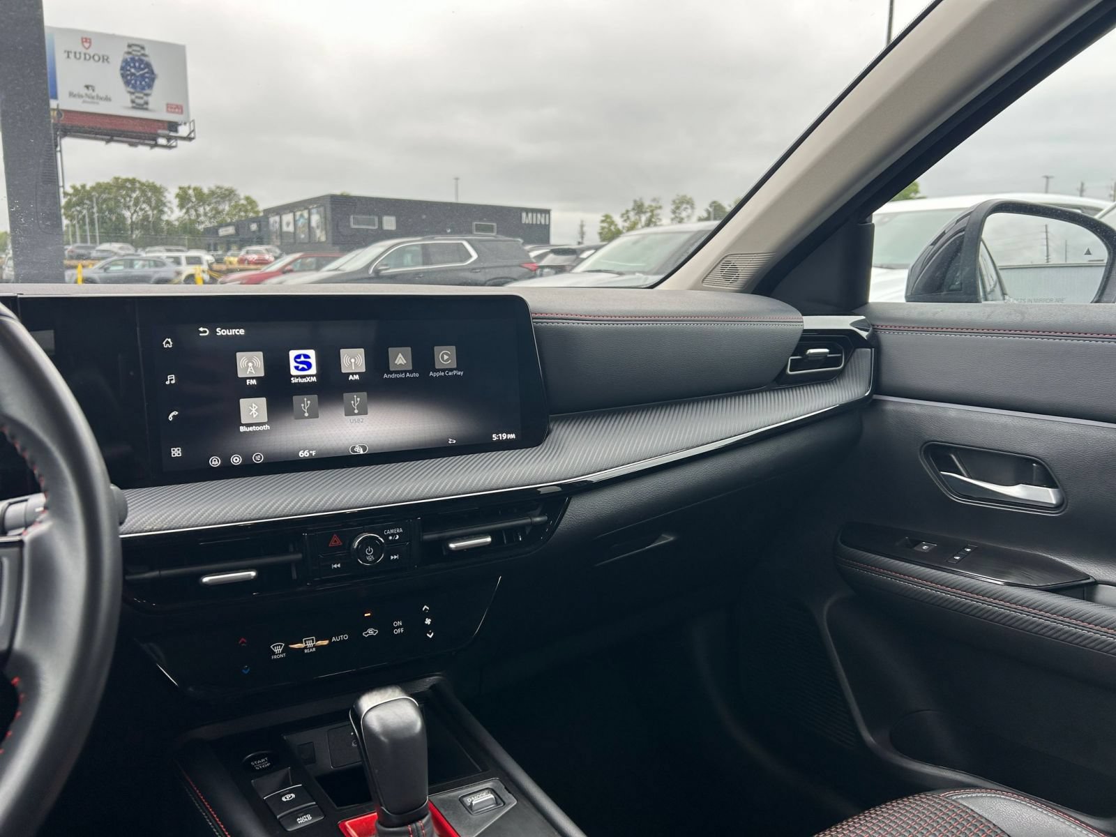 Used 2026 Nissan Kicks SR FWD image 33