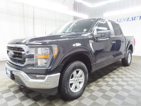 Used 2023 Ford F150 XLT w/ Trailer Tow Package image 6