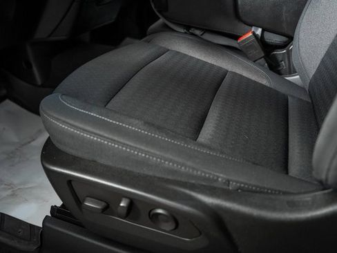 Used 2022 Chevrolet Silverado 1500 Custom image 31