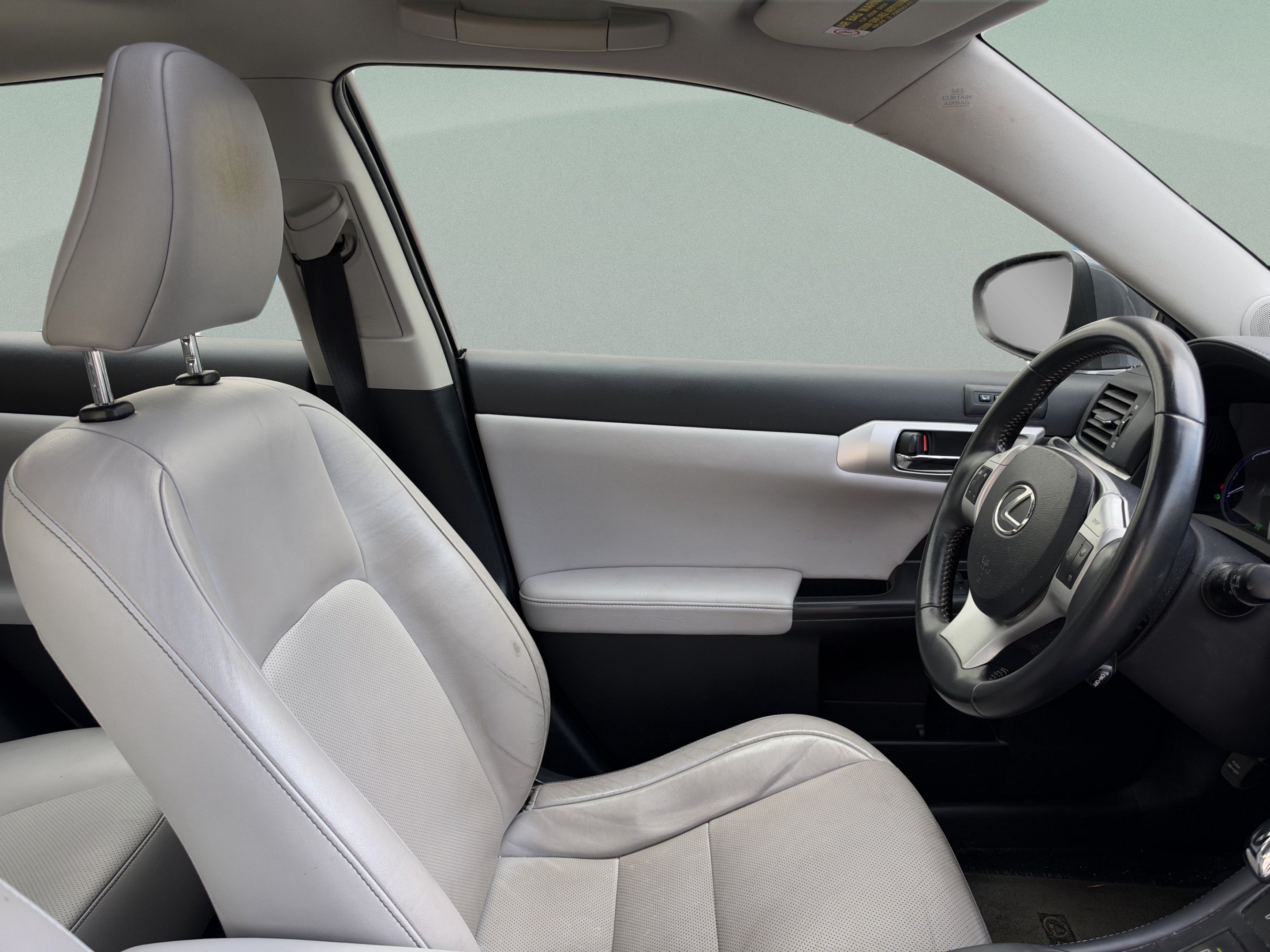 Used 2012 Lexus CT 200h Premium w/ Leather Pkg FWD image 22