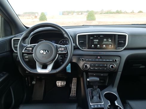 Used 2021 Kia Sportage S image 20