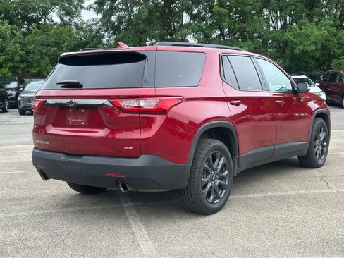 Used 2019 Chevrolet Traverse RS w/ LPO, Floor Liner Package AWD/4WD image 7