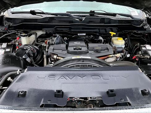Used 2016 RAM 3500 Big Horn RWD image 31