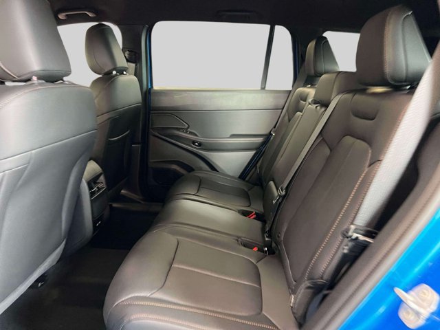 Used 2026 Jeep Cherokee Limited AWD/4WD image 11