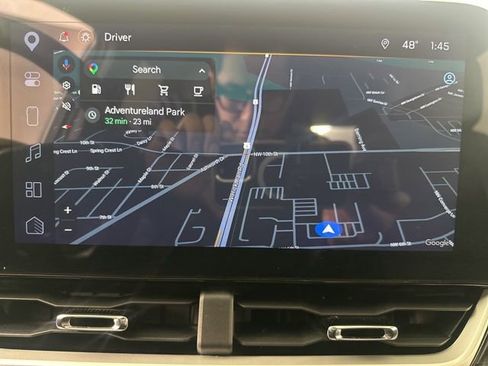 Used 2026 Chevrolet Equinox LT w/ Convenience Package II FWD image 17