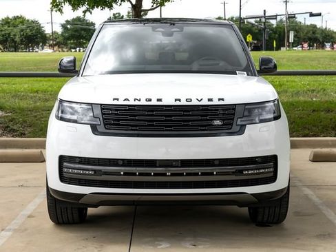 New 2026 Land Rover Range Rover Long Wheelbase SE AWD/4WD image 5