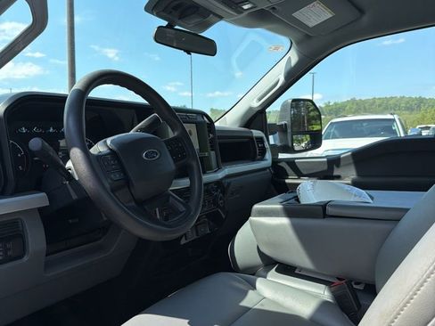 Used 2024 Ford F350 XL w/ XL Driver Assist Package AWD/4WD image 7