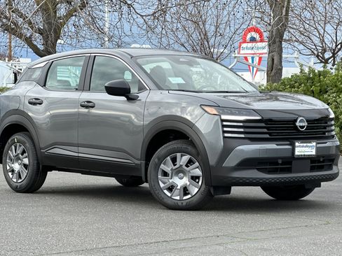 New 2026 Nissan Kicks S image 2