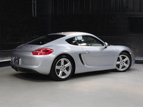 Used 2015 Porsche Cayman RWD image 21