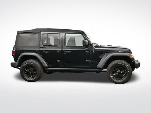 Used 2022 Jeep Wrangler Unlimited Sport AWD/4WD image 6