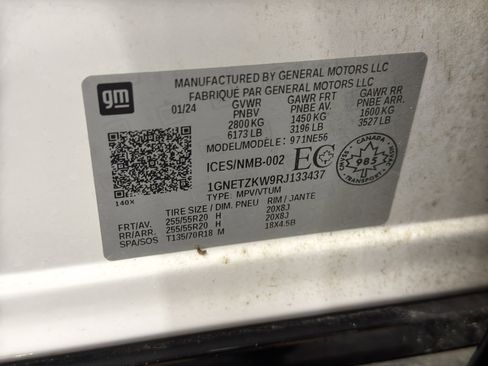 Used 2024 Chevrolet Traverse Premier image 44