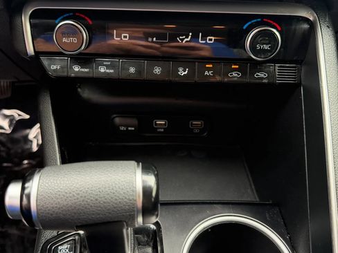 Used 2021 Kia K5 LXS FWD image 26