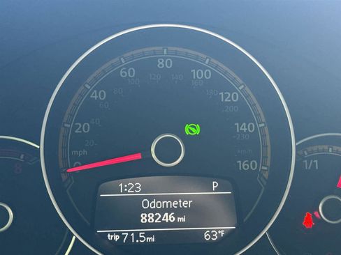 Used 2016 Volkswagen Beetle 1.8T Dune image 27