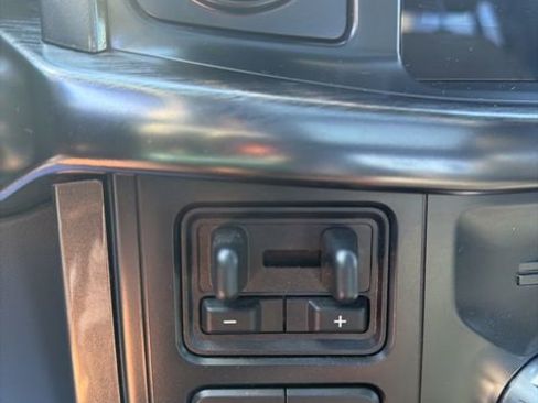 Used 2023 Ford F150 Lariat w/ Equipment Group 502A High image 20